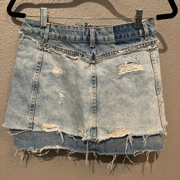 ZARA TRF IX’D MAKERS Blogger Fave Denim Distressed Double Layer Mini Skirt  - M - Picture 4 of 13